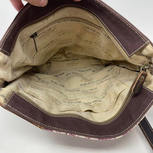 Sixtease Amythest Purple Cream Printed Canvas Brown Leather Large Crossbody Bag - Picture 7 of 10